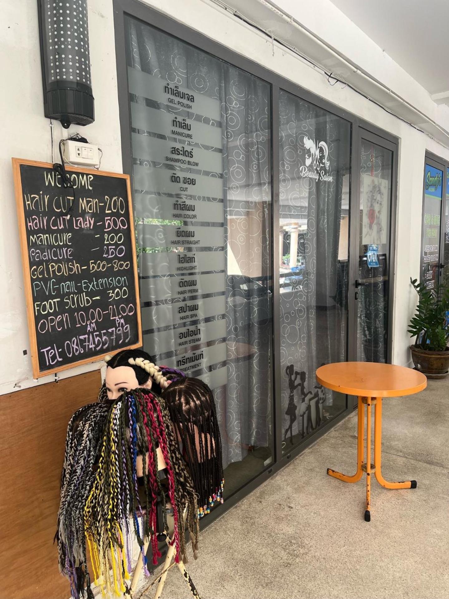 Private Modern Apartments By Patong Vacation Rentals Located In The Heart Of Patong, Walking Distance To The Beach, Kitchen, Private Bathroom, Seating Area, 65" Smart Tv With Free Wifi エクステリア 写真